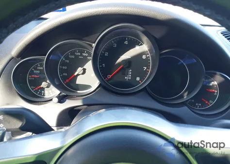 2017 Porsche Cayenne Platinum Edition z USA, uszkodzony, nr VIN WP1AA2A2XHKA82752